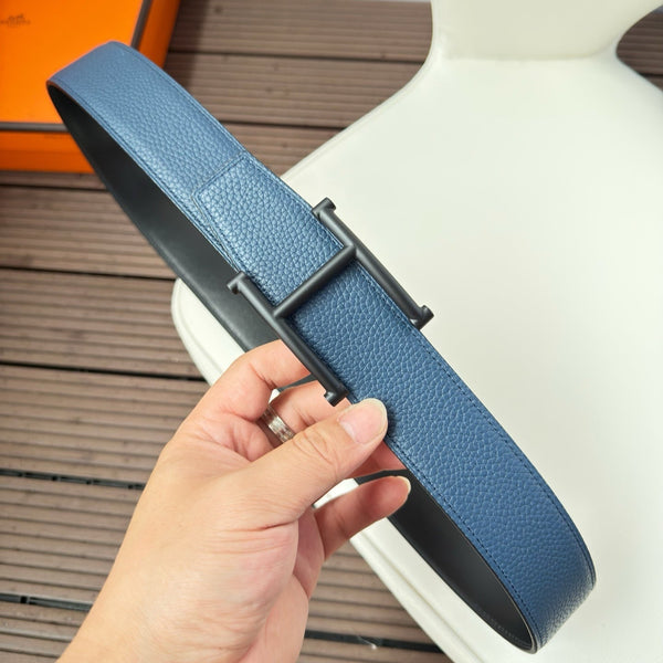 H JUMPING BELT 38MM BLACK BUCKLE & REVERSIBLE BLUE BLACK LEATHER