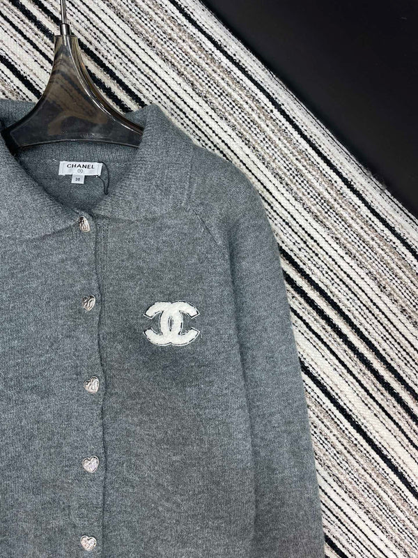 Chanel 2025 Cardigan en maille Laine Cachemire 730266