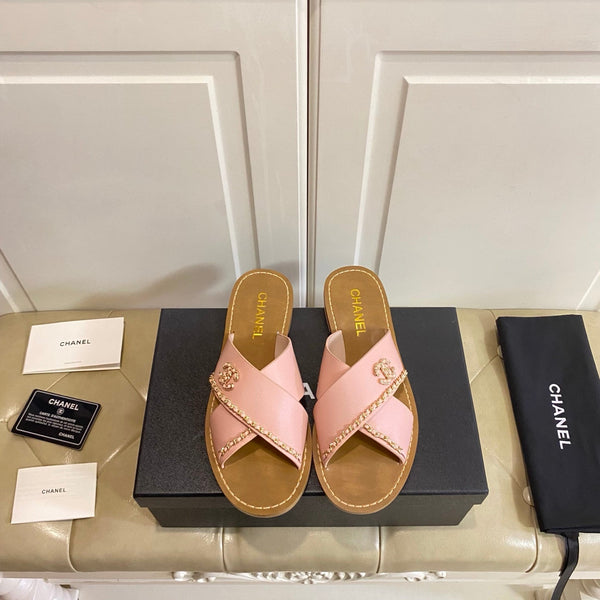 Chanel Cross-shaped Chain Embellishment Sandal in Lambskin