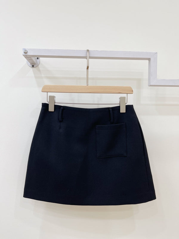 LW 26FW Pleated Mini Skirt Logo Leather Patch Polyester 443246