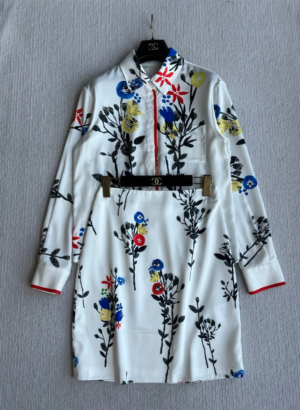 Ensemble chemise et jupe Chanel 26 imprimé blanc en polyester