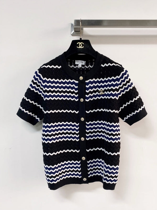 Cardigan Chanel bicolore en viscose à manches courtes