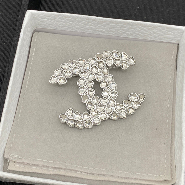 Broche cœur CC Chanel 25B