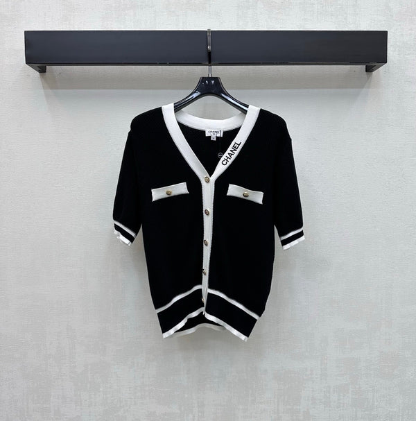CC 26 Color-Blocked V-Neck Short-Sleeve Knit Cardigan in Wool