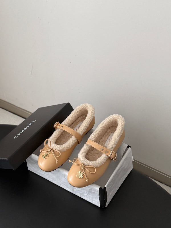 CC 2026 Bow Mary Janes Leather 128295