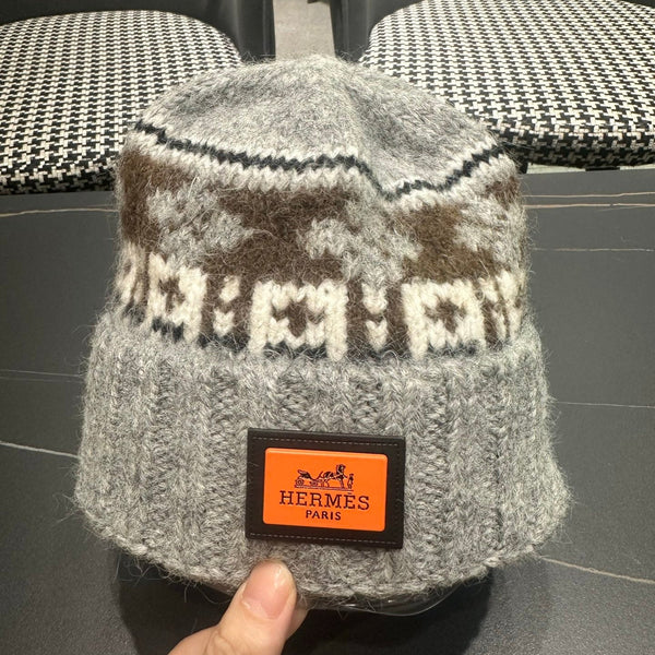 HM 26FW Beanie Hat Soft Stretch Knit 527613
