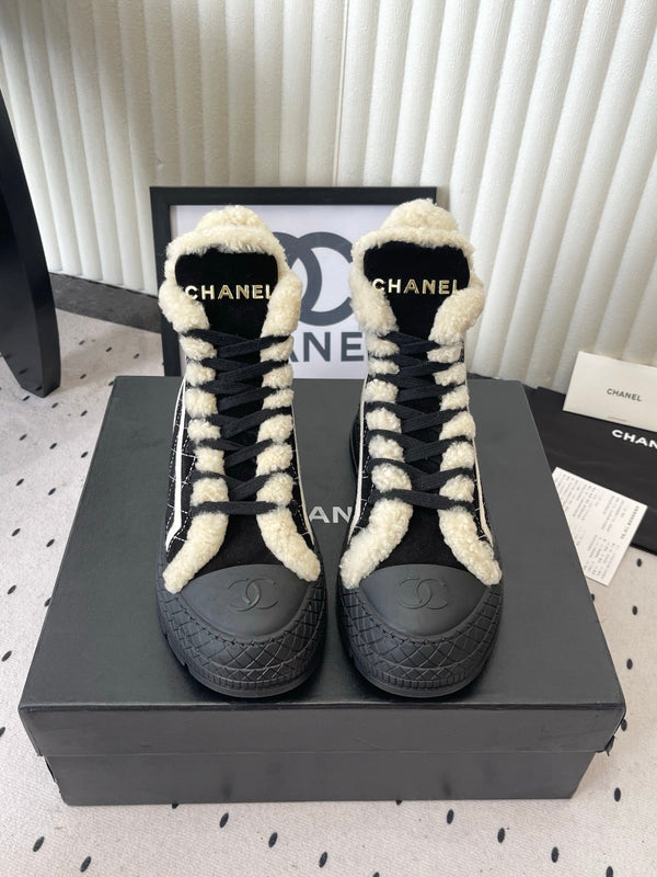 CC FW26 High-Top Sneakers Shearling 190035