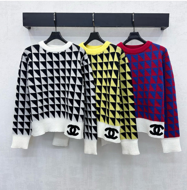 CC 26K Triangle Geometric Pattern Knit Sweater Round Neck Cashmere 448308