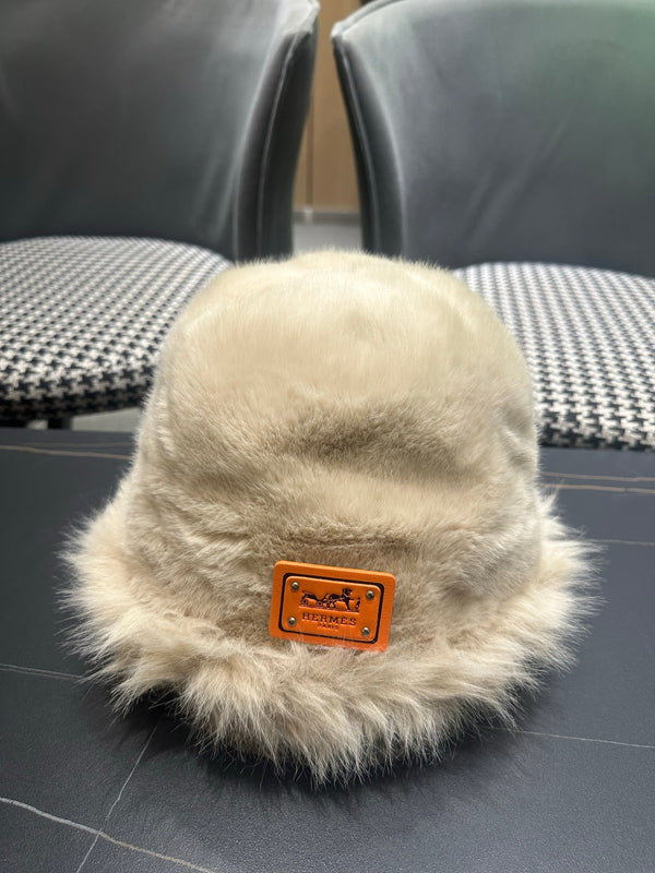 HM 26FW Fisherman Hat Fox Fur Trim 558951