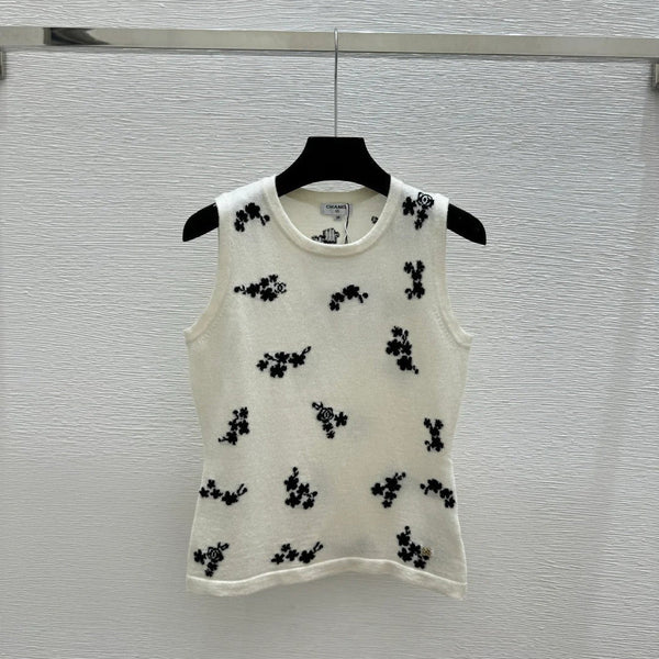 Chanel 2026 Gilet en tricot col rond fleuri Laine 363301