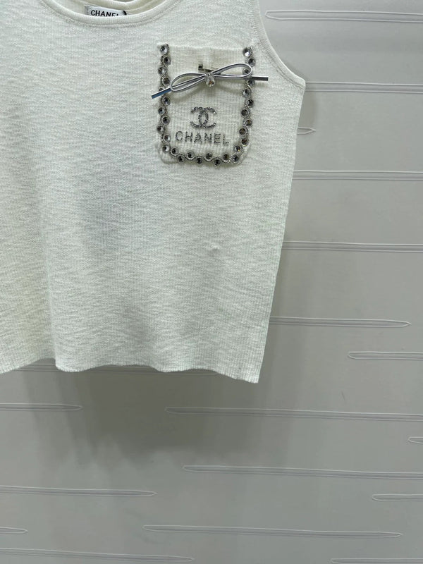 Chanel 2026 Gilet à poches en strass blanc Tencel Laine 257259
