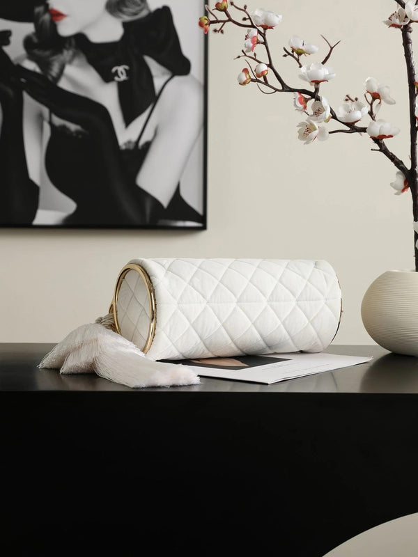 CC 2026 Clutch With Strap 23.5cm White Velvet Leather
