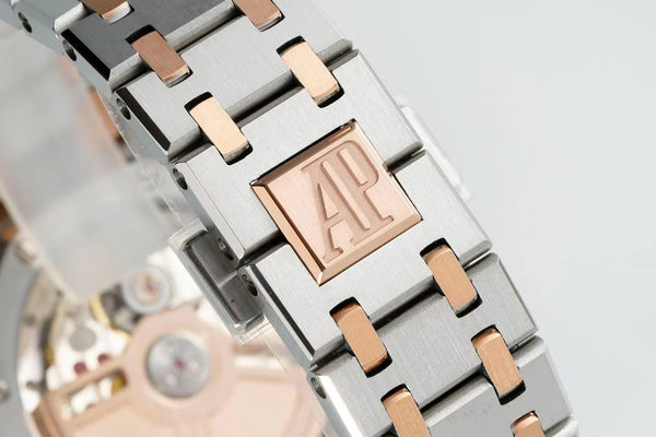 Audemars Piguet Royal Oak 34mm Boîtier Argent Cadran Marron Or Rose Acier