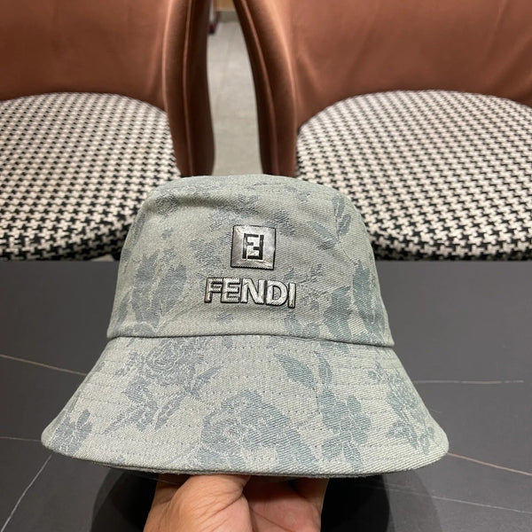 Chapeau Bob Fendi Logo Brodé 221107