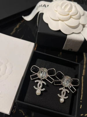 Chanel Black Diamond Square Diamond Panda Two-Tone Double C Pearl Stud Earrings