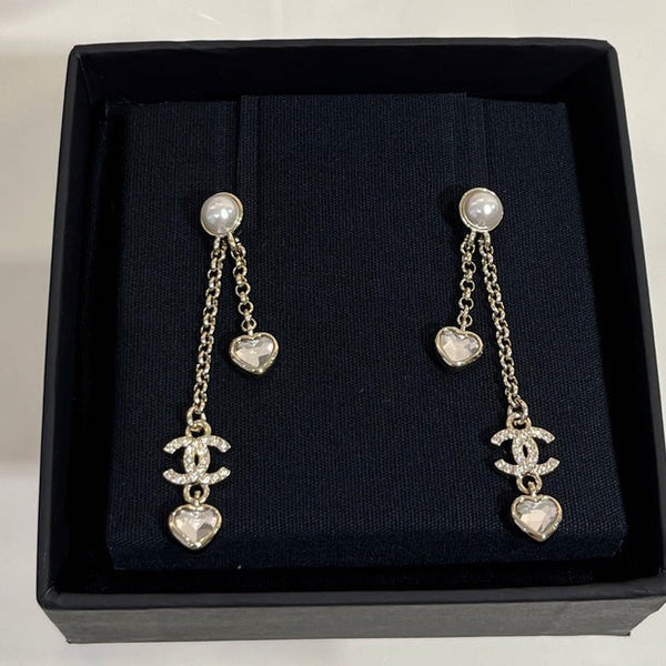 Boucles d'oreilles longues CC Or clair diamant complet double C cœur diamant cristal