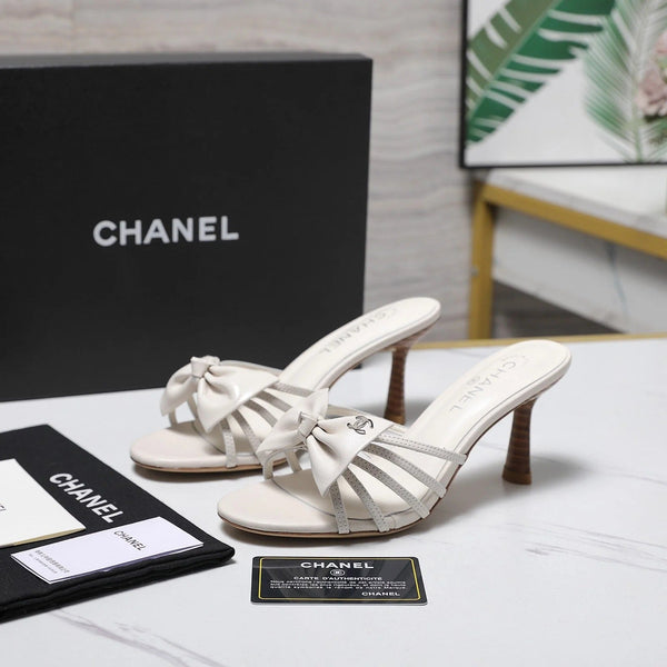 CC 2026 High-heeled Sandals With Delicate Bow 80mm White Cowhide 758427