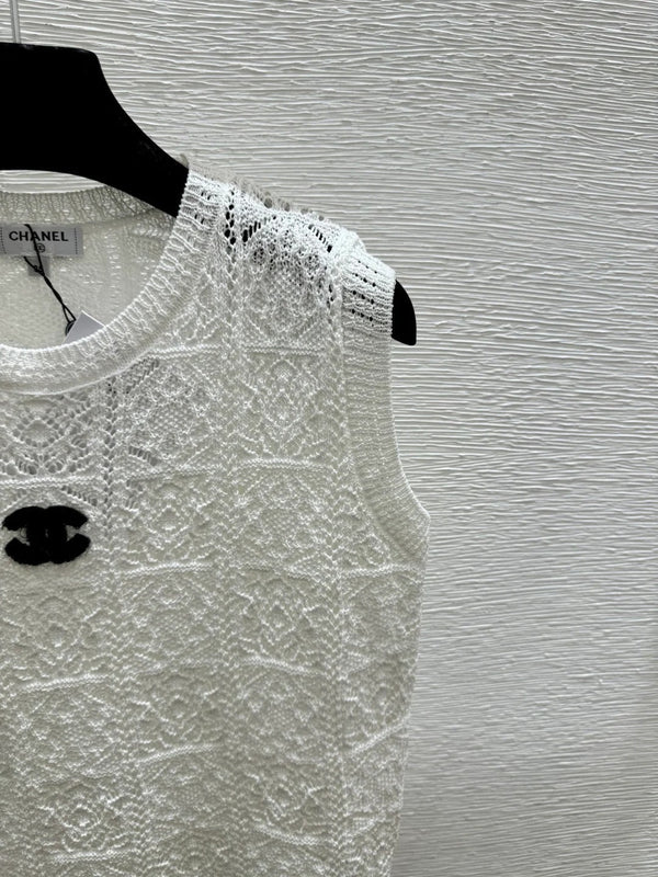 Chanel 2026 Gilet tricoté col rond ajouré Laine Polyester 170692