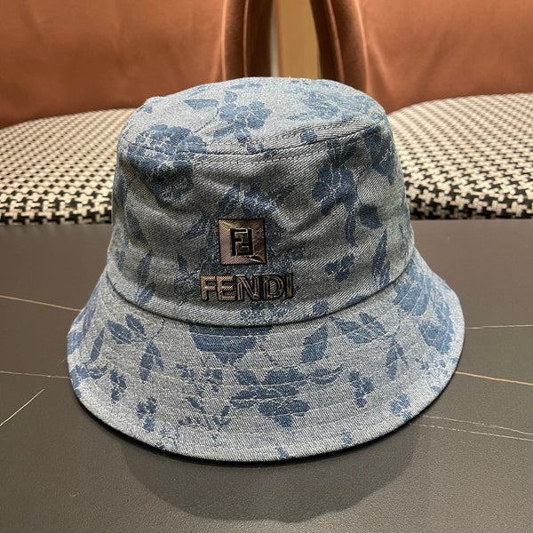 Chapeau Bob Fendi Logo Brodé 221107