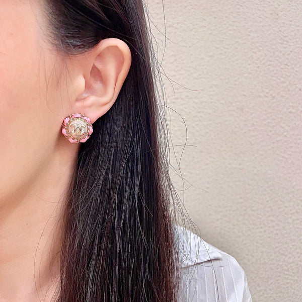 CC Pendantes Double C Perle Rose Boucles d'oreilles Dorées 558643