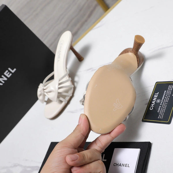 CC 2026 High-heeled Sandals With Delicate Bow 80mm White Cowhide 758427