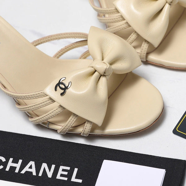 CC 2026 High-heeled Sandals With Delicate Bow 80mm Beige Cowhide 758428