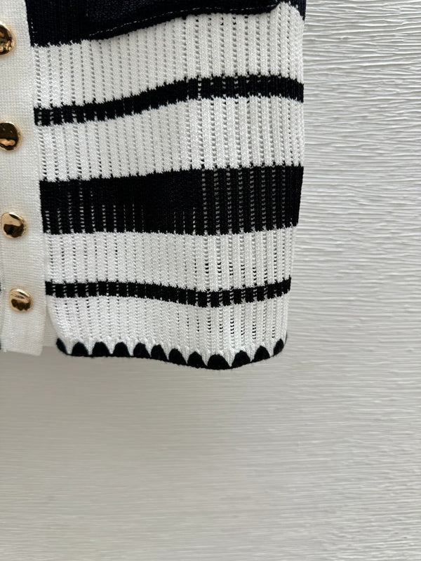 Cardigan Chanel 2026 en maille rayée à col et manches courtes 170591