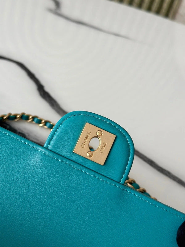 CC 2026 East West Bag 26cm Sheepskin