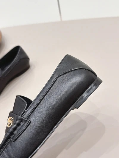CD 26A Loafers Black Cowhide Leather 738310