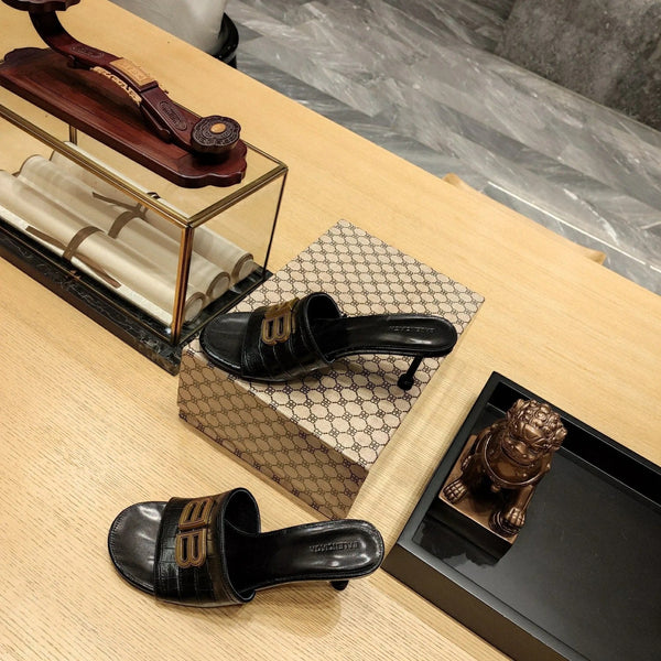 Sandales à talon Balenciaga 26s 70 en cuir de vachette noir motif crocodile 681349
