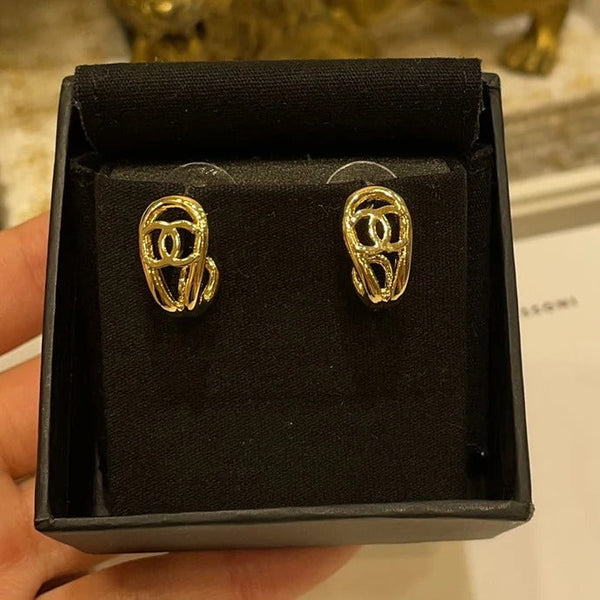 CC 2026 Boucles d'oreilles pendantes CC en forme de goutte d'or ajourée