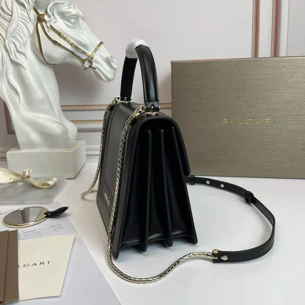 Sac Bulgari Serpenti Forever 20cm en agneau noir
