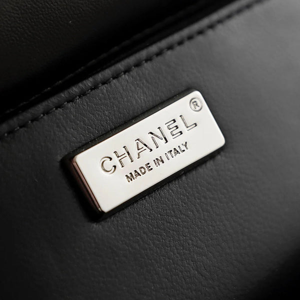 CC 2026 Classic Flap Bag 20cm With Sparkling Stones Leather