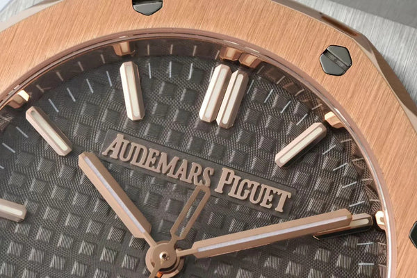 Audemars Piguet Royal Oak 34mm Boîtier Argent Cadran Marron Or Rose Acier