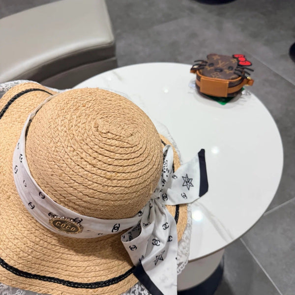 Chapeau de soleil Chanel en raphia 219142