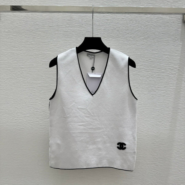 Chanel 2026 V-neck Knit Vest Black White Cotton Polyamide