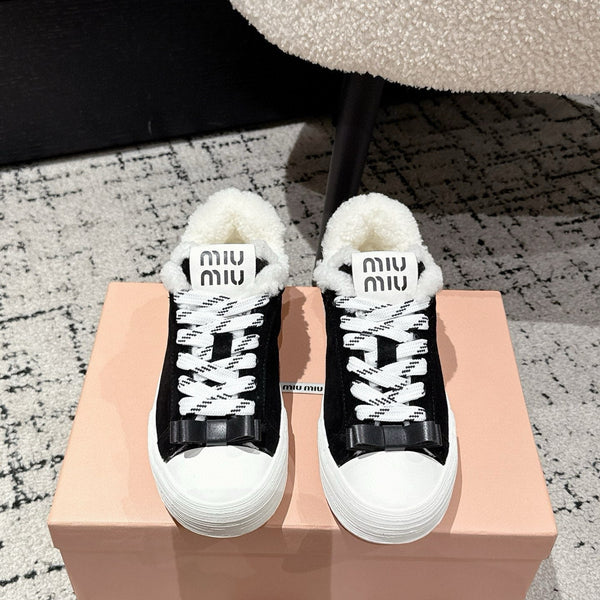 Miu 25 Small Bow Sneaker Black White Suede Wool 541919