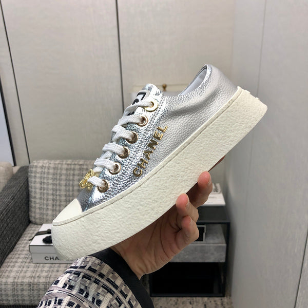 SNEAKER CASUAL IN PELLE DI AGNELLO METALLIZZATA ARGENTO