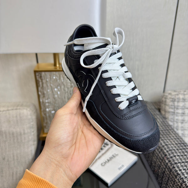 Chanel 2025 Sneaker Black Cowhite & Suede 507457