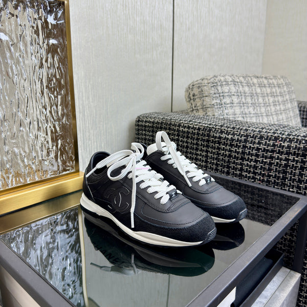 Chanel 2025 Sneaker Black Cowhite & Suede 507457
