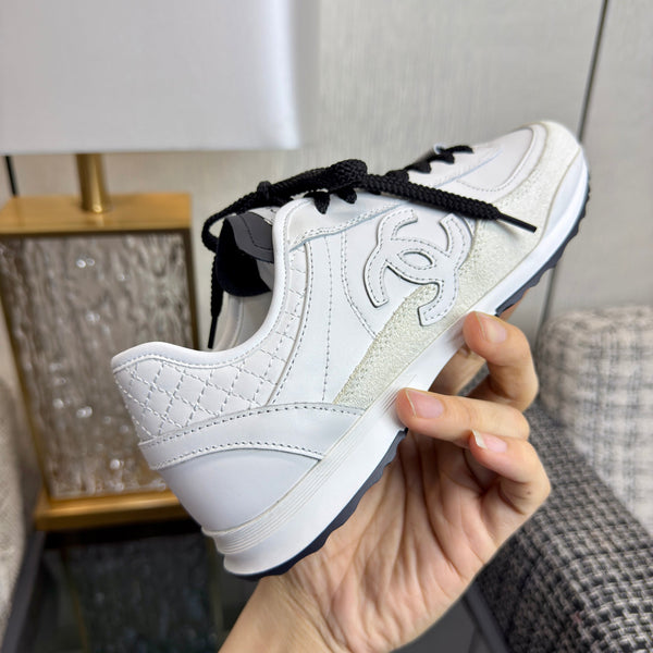 Chanel 2025 Sneaker White Cowhite & Suede 507459