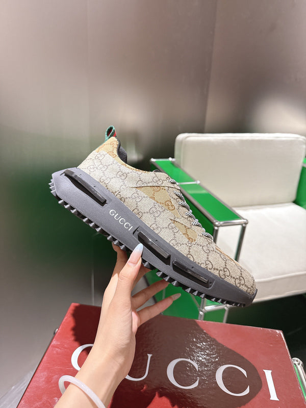 Gucci Rhyton Sneakers Dank Beige and Camel Supreme Canvas 507552