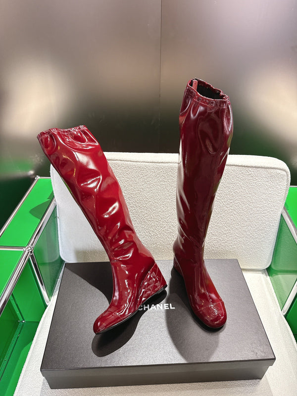 Chanel High-Top Boots Platform Heel 7cm Burgundy Glossy Leather 507532