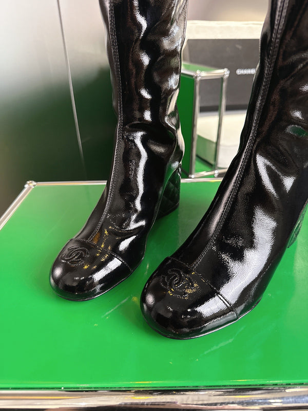 Chanel High-Top Boots Platform Heel 7cm Black Glossy Leather 507534