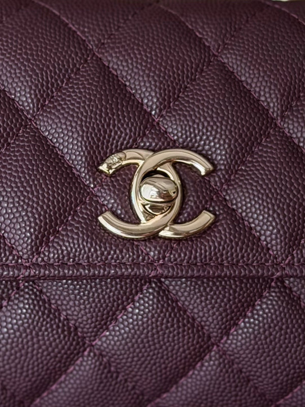 Sac Mini Rabat CC 26s 14,5 cm avec Poignée Supérieure en Cuir Caviar Bourgogne Foncé