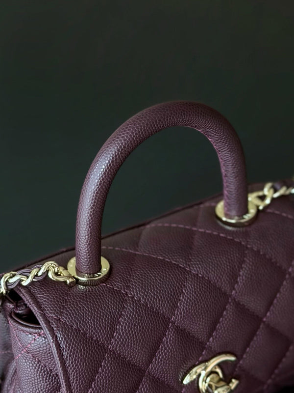 Sac Mini Rabat CC 26s 14,5 cm avec Poignée Supérieure en Cuir Caviar Bourgogne Foncé