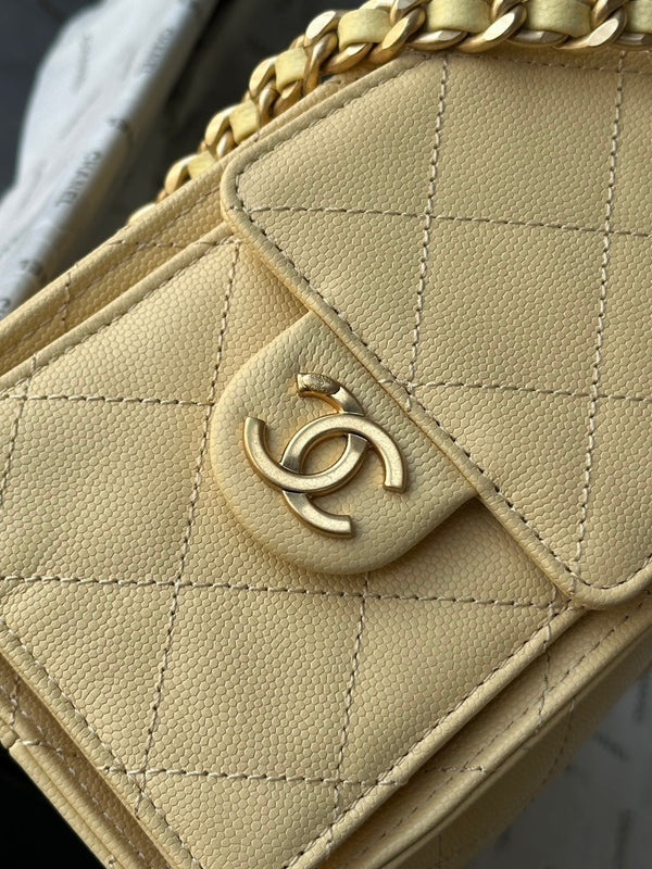 Sac Hobo CC 26c 22cm en Cuir Caviar Jaune Citron
