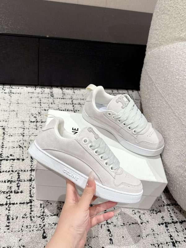 CELINE 25C Huntington Low Top Sneaker White Suede 232344