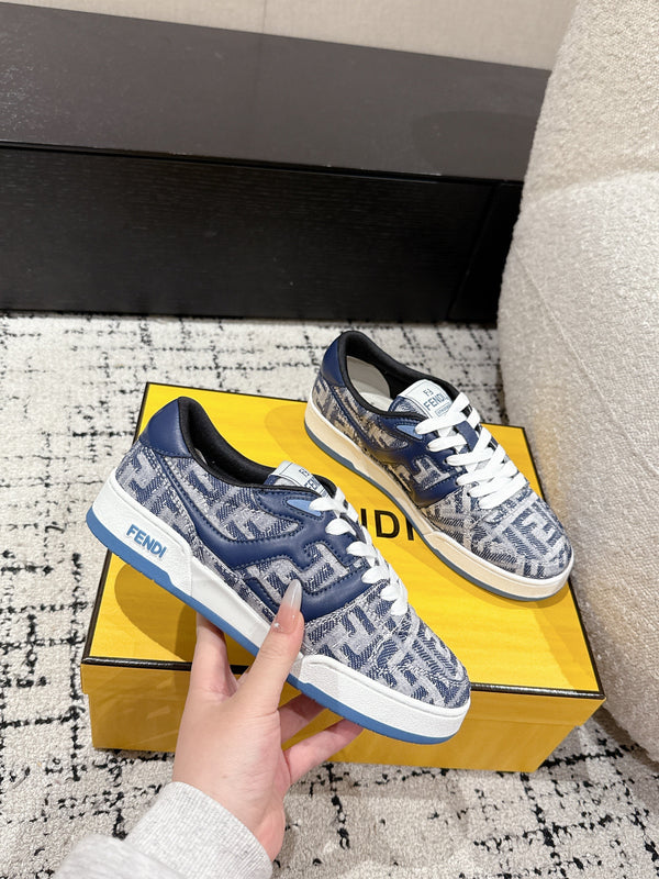 Baskets Fendi Match en jean bleu 679610