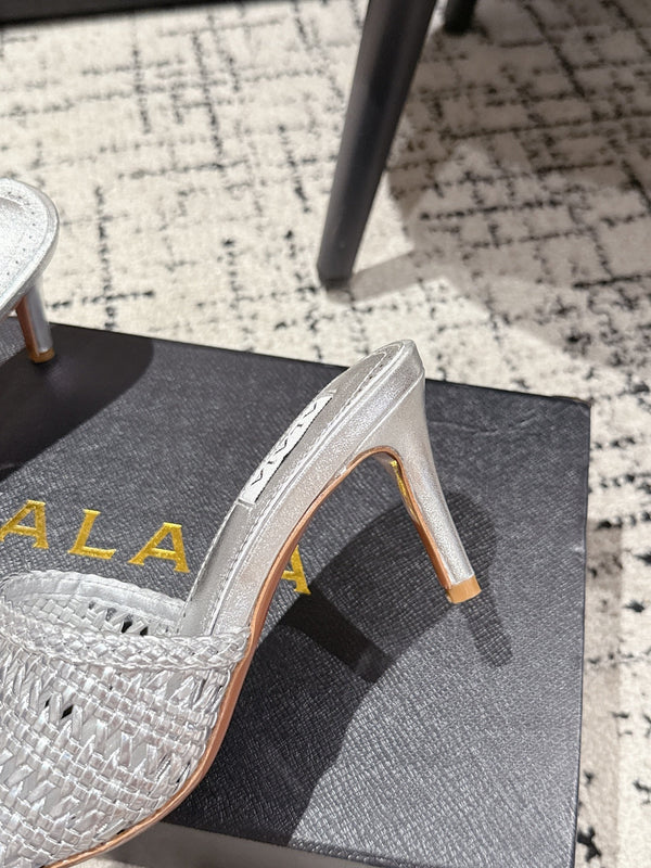ALAIA Muller, décolleté in pelle intrecciata color argento metallizzato con tacco alto
